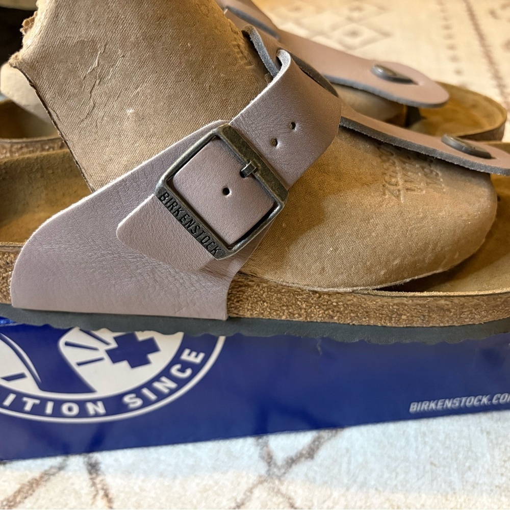 NIB Birkenstock Medina in Stone Coin size 45 - Picture 3 of 9